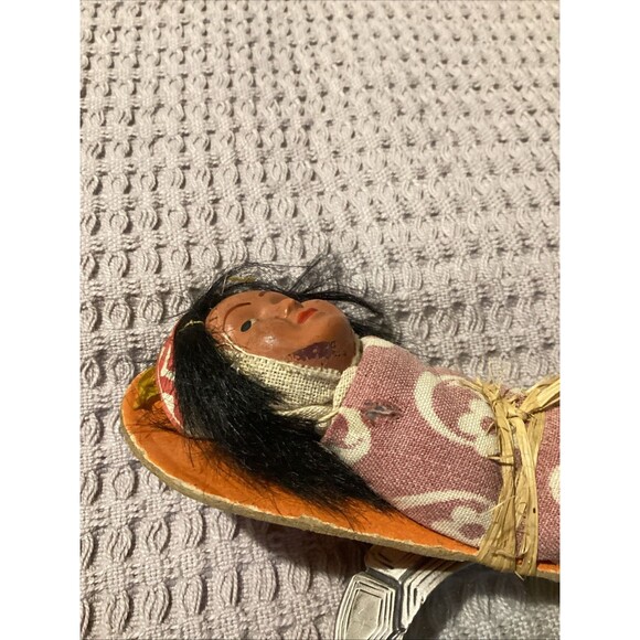 Native American Baby Doll Papoose Reservation Souvenir Skookum Handmade - Picture 6 of 8